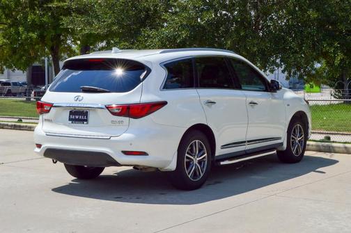 2017 INFINITI QX60 Base