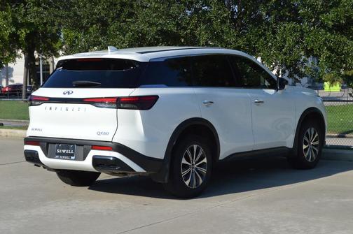 2025 INFINITI QX60 Pure