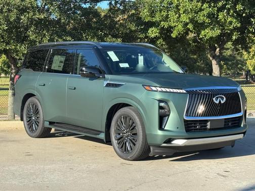 2026 INFINITI QX80 Luxe