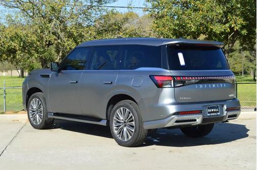 2025 INFINITI QX80 SENSORY
