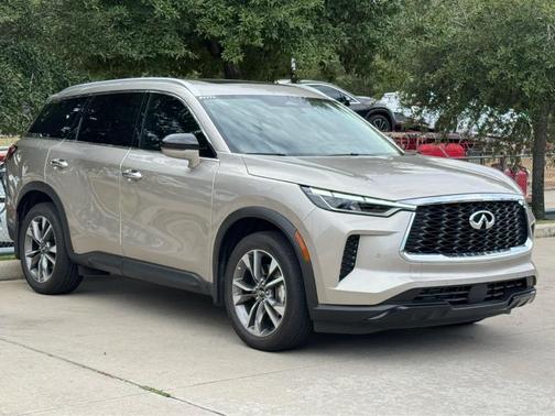 2025 INFINITI QX60 Luxe