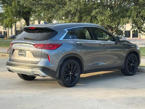 2022 INFINITI QX50 ESSENTIAL