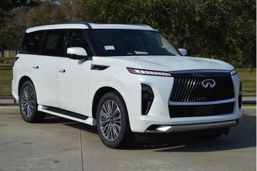 2025 INFINITI QX80 Luxe