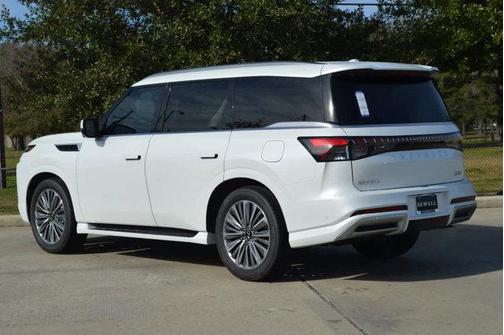 2025 INFINITI QX80 Luxe