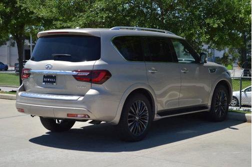2024 INFINITI QX80 SENSORY