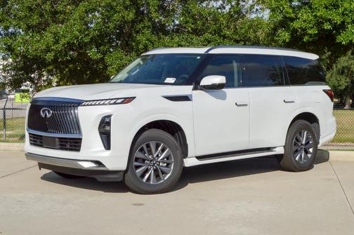 2025 INFINITI QX80 PURE