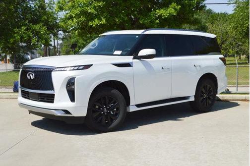 2025 INFINITI QX80 PURE