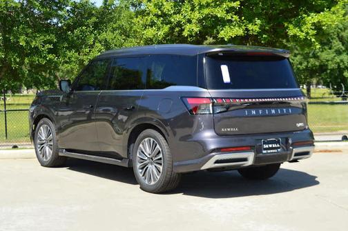 2025 INFINITI QX80 Luxe
