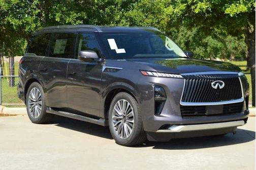 2025 INFINITI QX80 Luxe