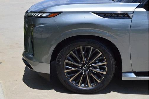 2025 INFINITI QX80 AUTOGRAPH