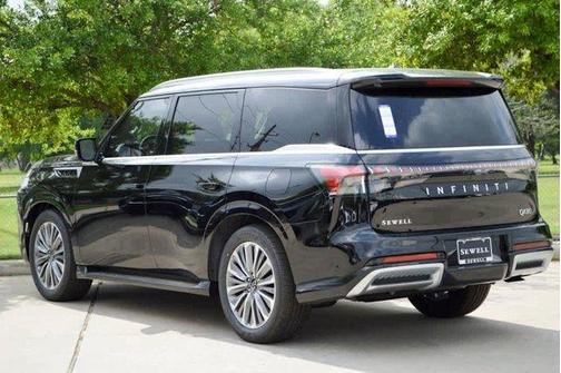 2025 INFINITI QX80 Luxe