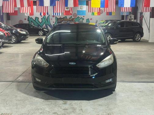 Shadow Black 2017 Ford Focus SE