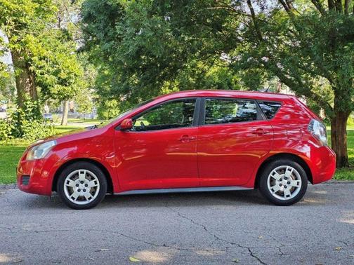 2009 Pontiac Vibe Base