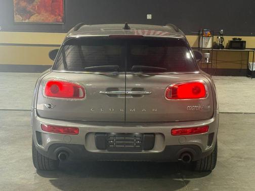 2017 MINI Clubman Cooper S