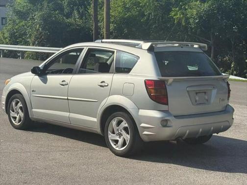 2004 Pontiac Vibe Base