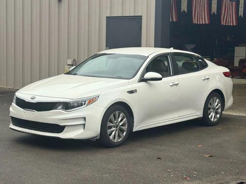 2018 Kia Optima LX