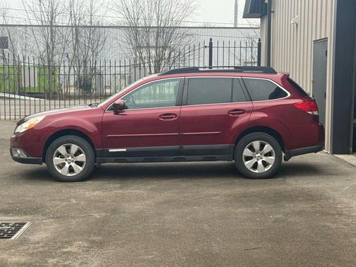 2012 Subaru Outback 2.5i Limited