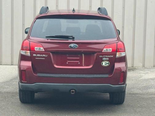 2012 Subaru Outback 2.5i Limited