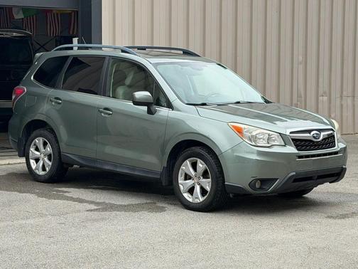 Jasmine Green Metallic 2015 Subaru Forester 2.5i Limited