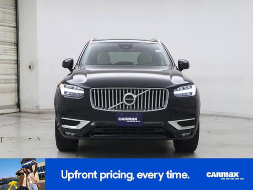 2023 Volvo XC90 B6 Plus