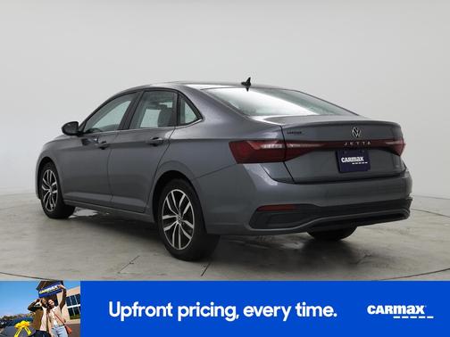 2025 Volkswagen Jetta SE