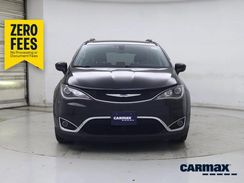 Black 2019 Chrysler Pacifica Touring L