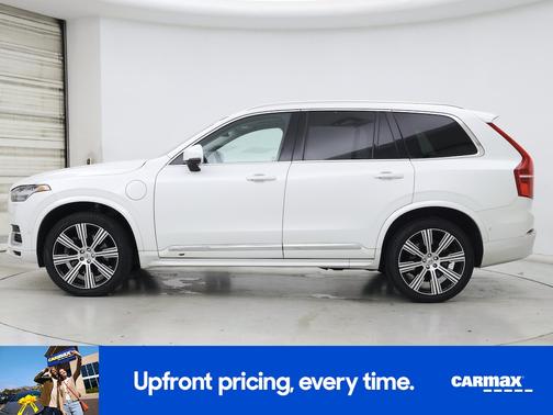 2023 Volvo XC90 Recharge Plug-In Hybrid T8 Plus Bright Theme