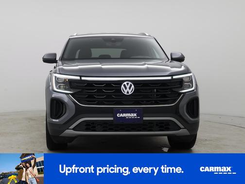 2025 Volkswagen Atlas Cross Sport SE w/Tech