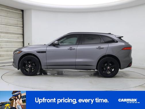 2020 Jaguar F-PACE Checkered Flag