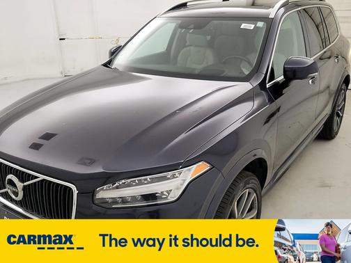 2019 Volvo XC90 T5 Momentum