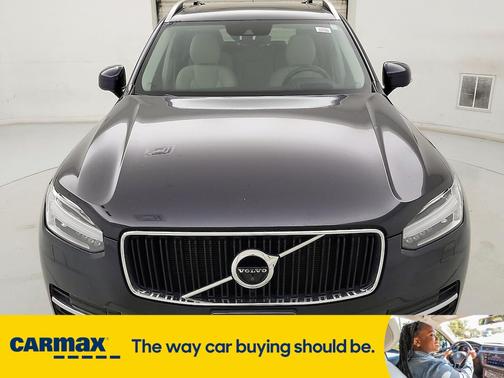 2019 Volvo XC90 T5 Momentum