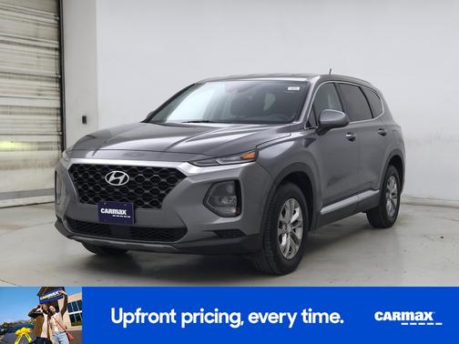 Gray 2019 Hyundai SANTA FE SE