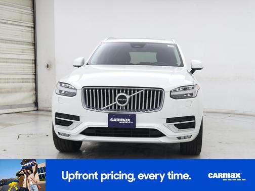 2024 Volvo XC90 B5 Plus Bright Theme