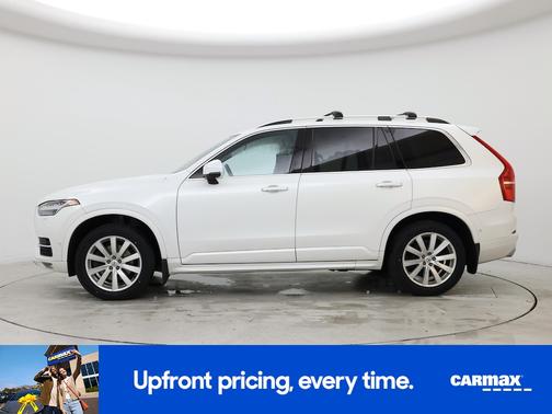 2019 Volvo XC90 T6 Momentum