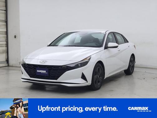 White 2023 Hyundai ELANTRA SEL