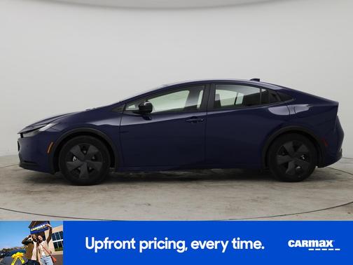 2025 Toyota Prius LE