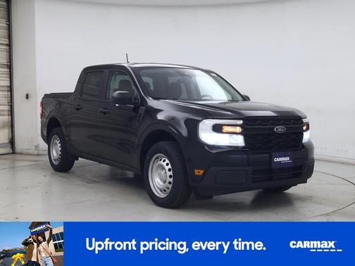 Black 2022 Ford Maverick XL