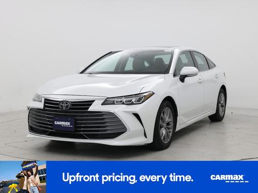 2020 Toyota Avalon XLE