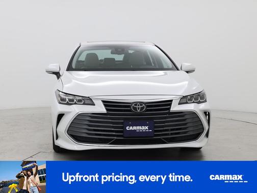 2020 Toyota Avalon XLE