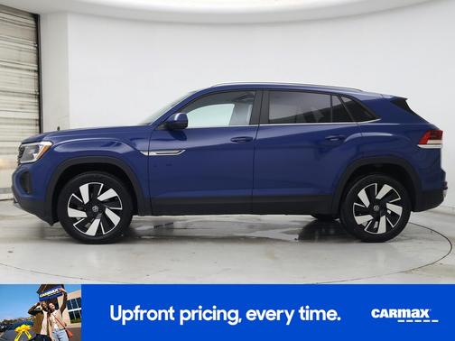 2025 Volkswagen Atlas Cross Sport SE w/Tech