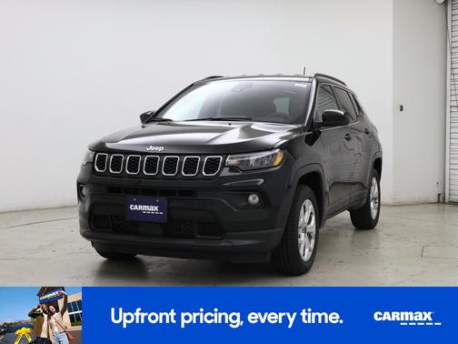 White 2025 Jeep Compass Latitude