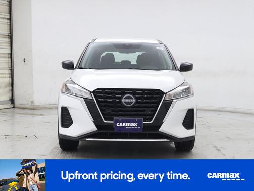 2022 Nissan Kicks S