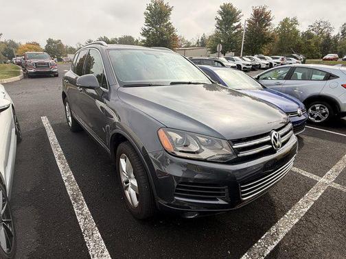 2013 Volkswagen Touareg TDI Lux