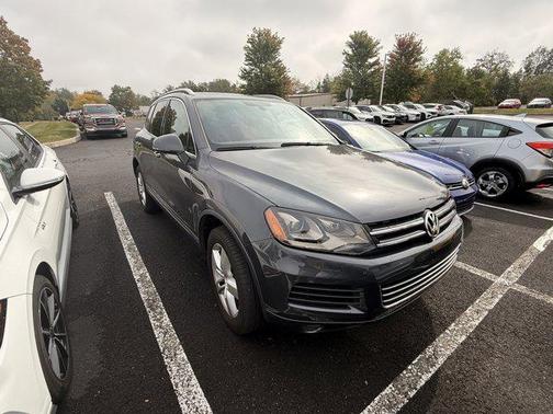 2013 Volkswagen Touareg TDI Lux