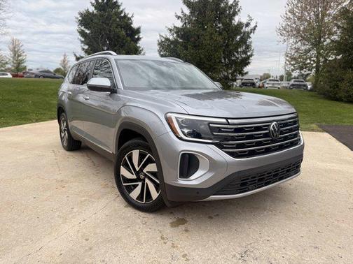 Silver 2025 Volkswagen Atlas 2.0T SEL