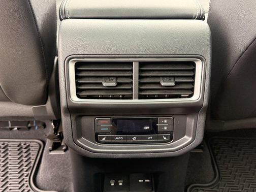 Silver 2025 Volkswagen Atlas 2.0T SEL