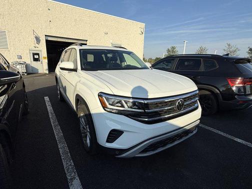 2022 Volkswagen Atlas 3.6L SE w/Technology