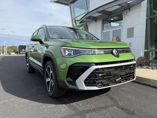 2025 Volkswagen Taos 1.5T SEL