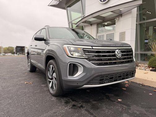 2026 Volkswagen Atlas 2.0T SE w/Technology 4MOTION