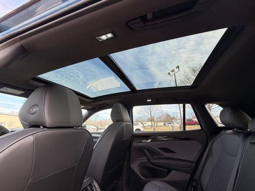 2026 Volkswagen Tiguan 2.0T SE R-Line Black 4MOTION